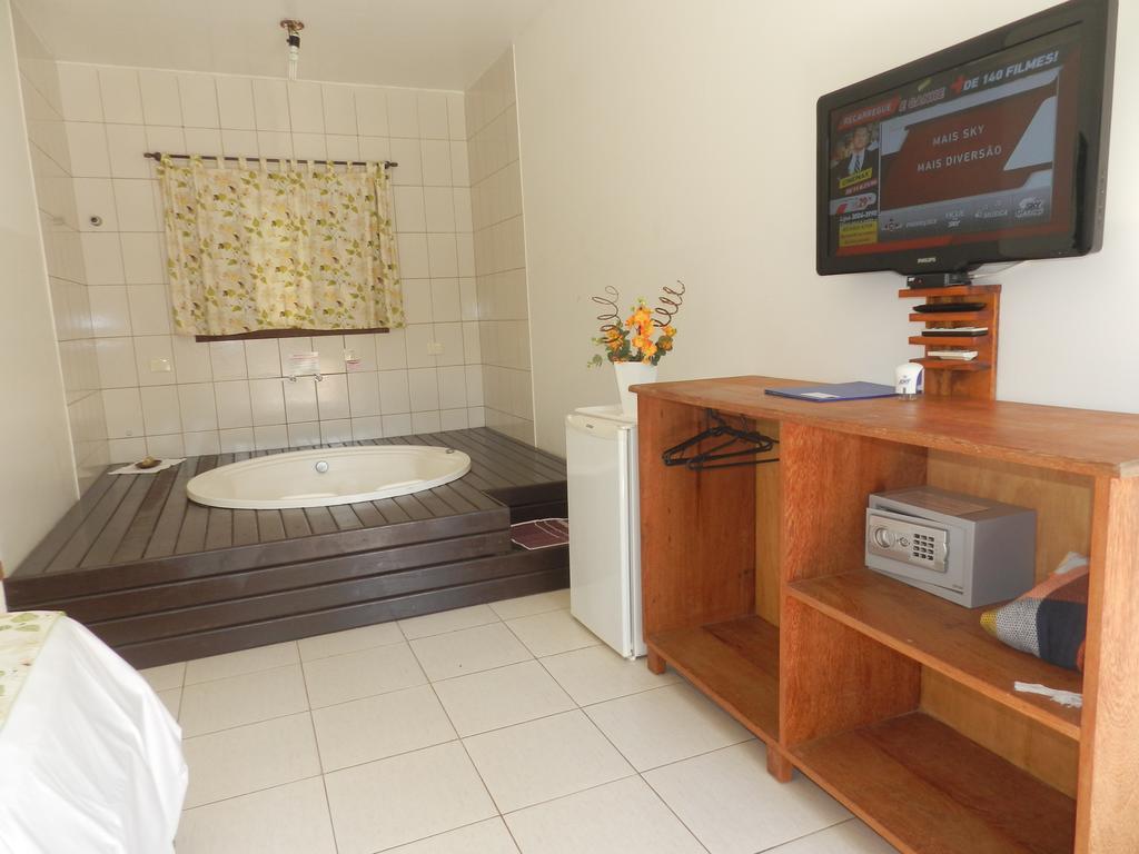 Hotel Bosques Do Massaguacu Caraguatatuba Buitenkant foto